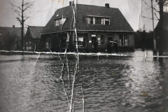 BerkelOverstromingBorculo Prins Hendrikstraat Koningin Julianastraat, foto Gerrit Horstman